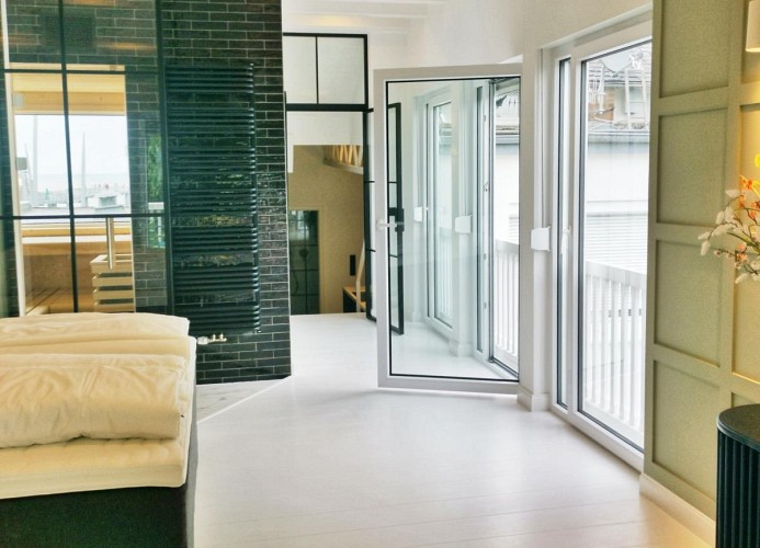 FeHaus Urban Tiny Loft  Obj 37  2-6 Personen  strandnah WLAN Sauna Balkon