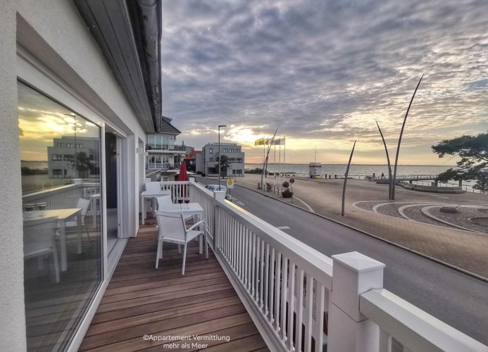 Ferienhaus Urban Fewo 40 | Beletage 2 bis 6 Personen mit Panorama Meerblick | WLAN gegenüber vom Strand