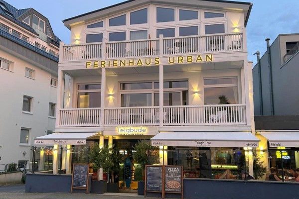 FeHaus Urban Tiny Loft  Obj 37  2-6 Personen  strandnah WLAN Sauna Balkon
