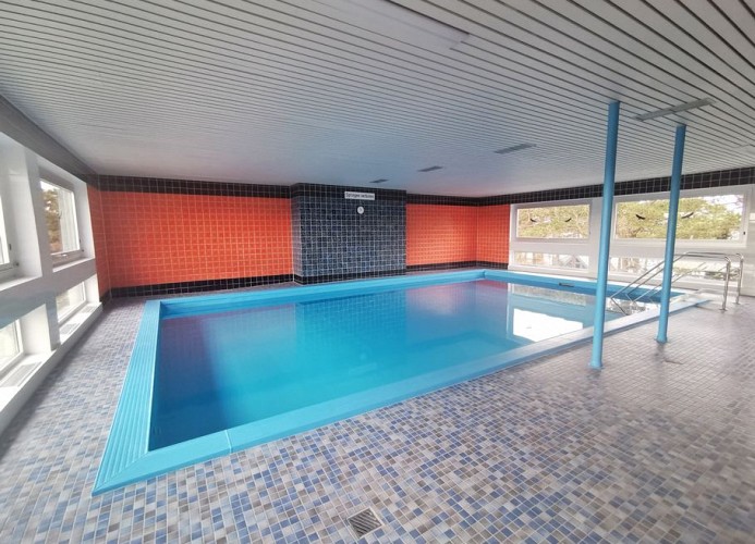 Schwimmbad im Haus