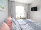 Obj. 36, 2 Personen, strandnah, WLAN Balkon Schwimmbad und Sauna 3 TV