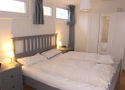 1 Schlafzimmer mit Doppelbett